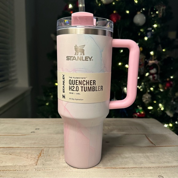 NEW Stanley H2.0 Watercolor Tulle Target Exclusive 40oz Quencher Tumbler - Picture 1 of 6